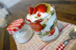 Yoghurt Fruit Salad